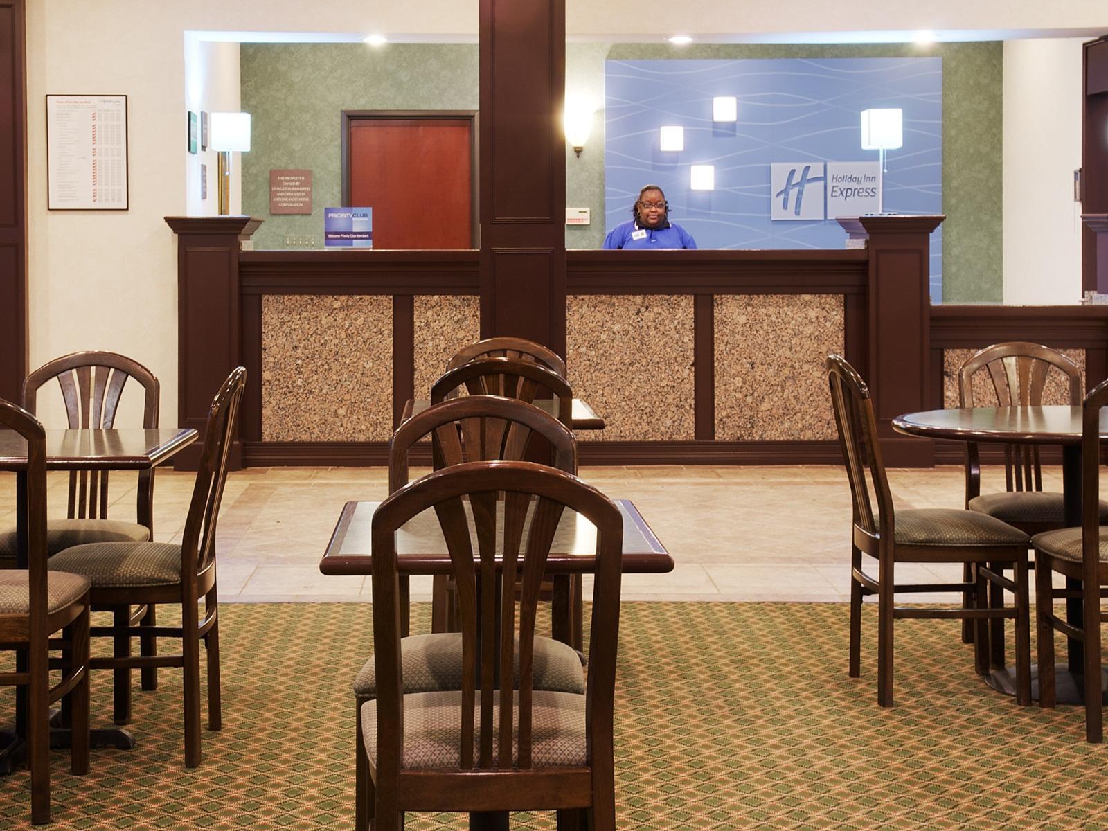 Holiday Inn Express Hotel & Suites Livingston Eksteriør billede