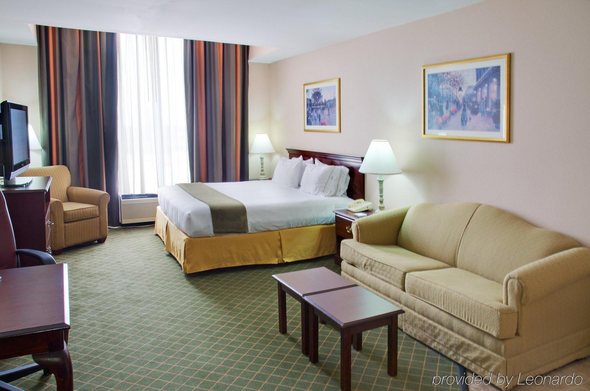 Holiday Inn Express Hotel & Suites Livingston Eksteriør billede