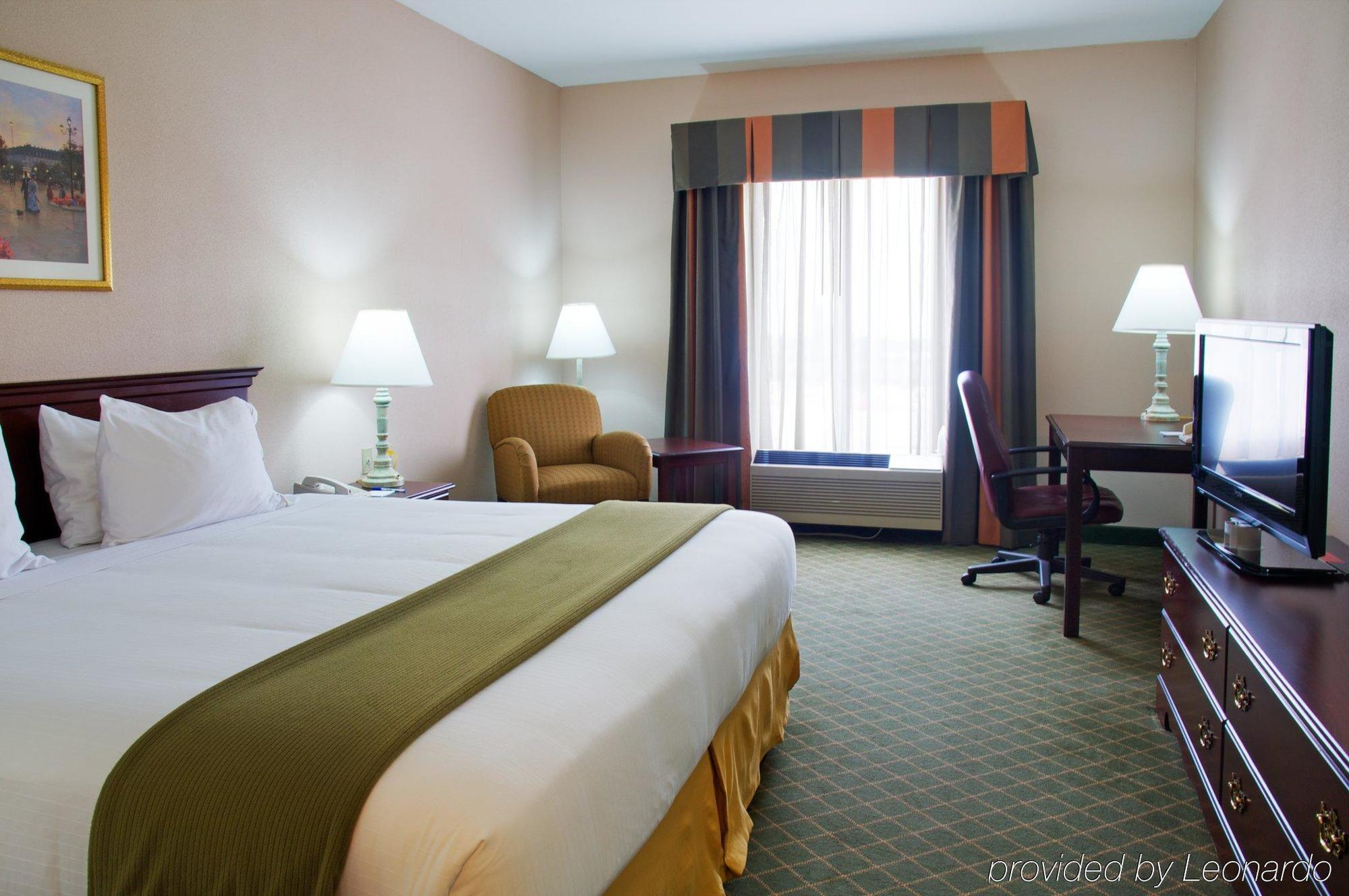 Holiday Inn Express Hotel & Suites Livingston Værelse billede